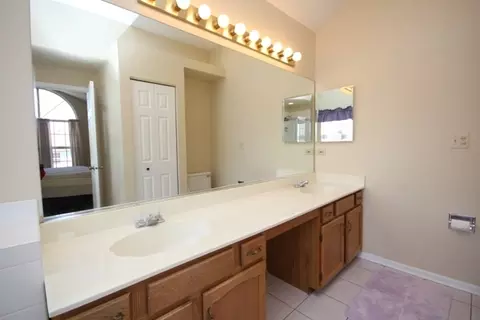 234 Skylark Ct, Bartlett, IL 60103 photo 17