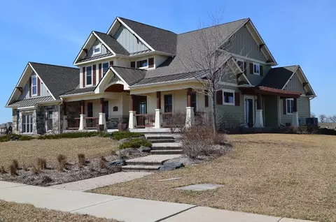 12150 S Sinclair Dr, Plainfield, IL 60585 photo 1