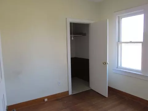 1224 Plain St, Peru, IL 61354 photo 5