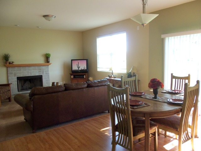 1805 Eagle Dr, Morris, IL 60450 photo 3