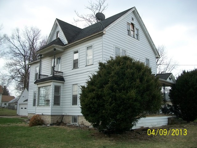 403 W Main St, Buda, IL 61314 photo 1