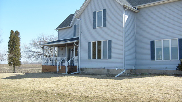 7470 E Clare Rd, Clare, IL 60111 photo 16