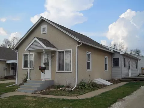 116 W Fourth St, Spring Valley, IL 61362 photo 9