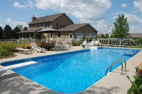 1880 Spears Rd, Sycamore, IL 60178 photo 4