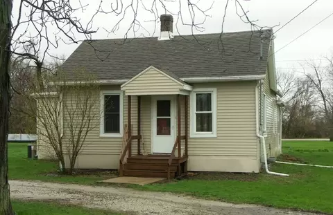 2560 E 450th Rd, Oglesby, IL 61348 photo 1
