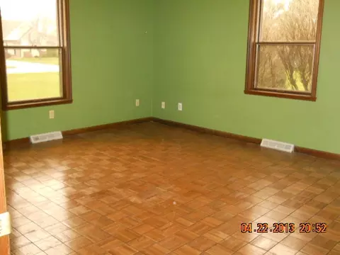 2486 E 309th Rd, Peru, IL 61354 photo 5
