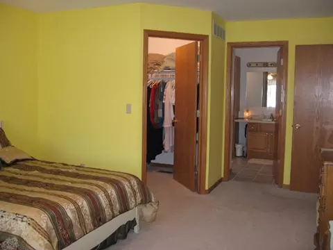 1726 26th St, Peru, IL 61354 photo 6