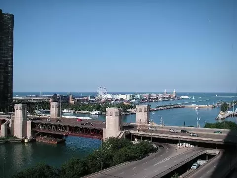 420 E Waterside Dr #412, Chicago, IL 60601 photo 2