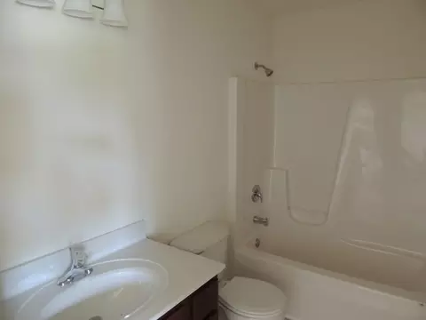 12 Kimberly Dr, Spring Valley, IL 61362 photo 7