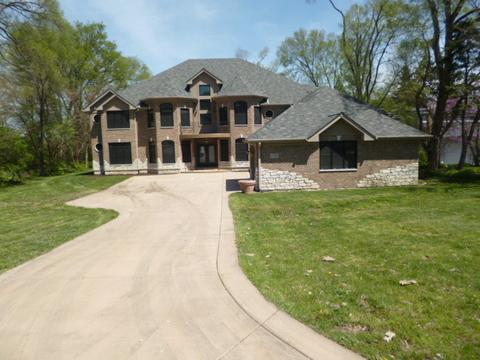 4709 Devon Ave, Lisle, IL 60532 photo 1