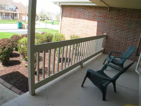 1908 Brighton Ln, Plainfield, IL 60586 photo 2