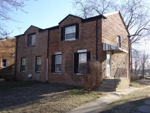 8609 S Champlain Ave, Chicago, IL 60619 photo 1