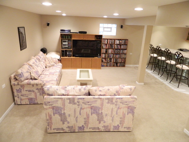 1830 Ridgewood Ln, Hoffman Estates, IL 60192 photo 20