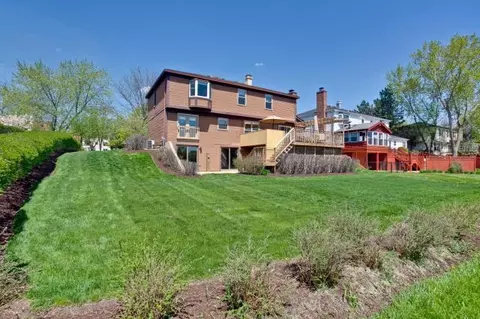 3805 Bordeaux Dr, Hoffman Estates, IL 60195 photo 25