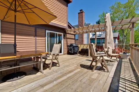3805 Bordeaux Dr, Hoffman Estates, IL 60195 photo 22