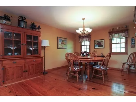 9802 Fox Bluff Ln, Spring Grove, IL 60081 photo 3