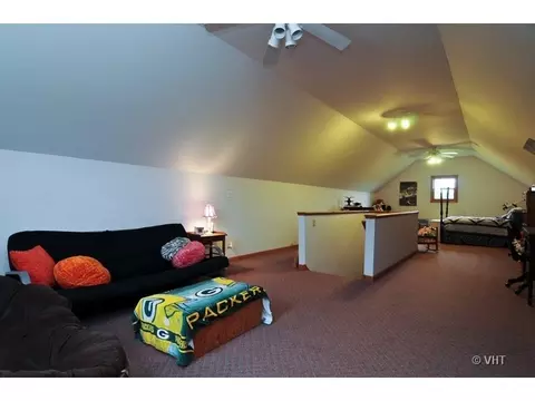 9802 Fox Bluff Ln, Spring Grove, IL 60081 photo 8