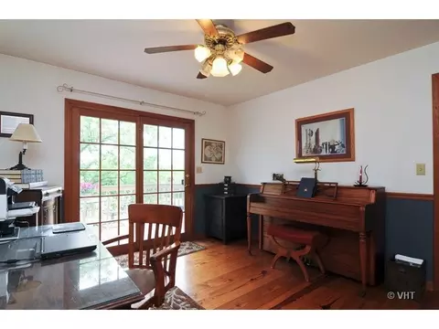 9802 Fox Bluff Ln, Spring Grove, IL 60081 photo 6