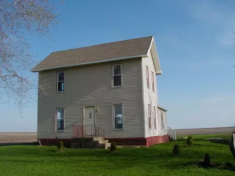 556 N 14th Rd, Lostant, IL 61334 photo 1