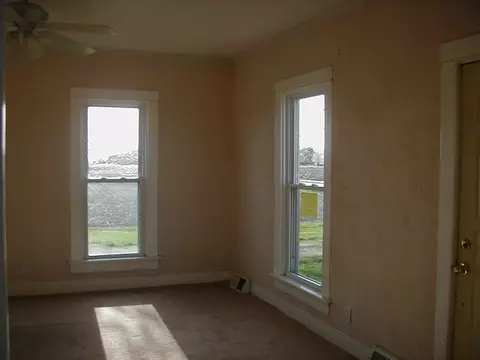 556 N 14th Rd, Lostant, IL 61334 photo 5