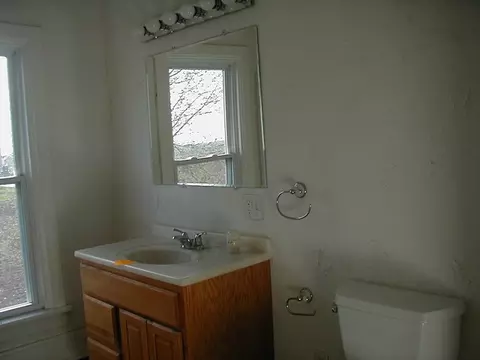 556 N 14th Rd, Lostant, IL 61334 photo 9