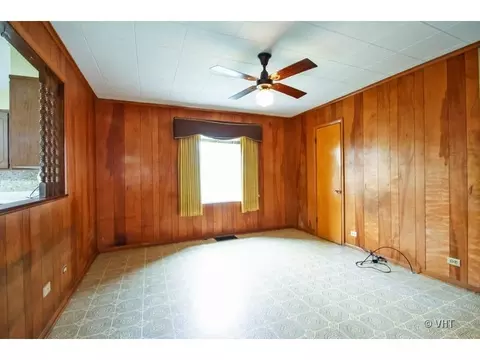 1730 Central Ave, Des Plaines, IL 60018 photo 4