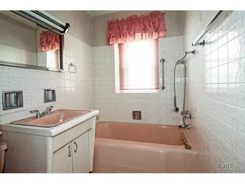 1730 Central Ave, Des Plaines, IL 60018 photo 8