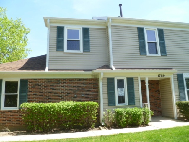 1715 Vermont Dr #a, Elk Grove Village, IL 60007 photo 1