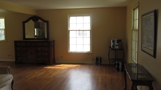 718 Maple Ln, Darien, IL 60561 photo 7