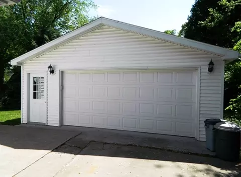1058 State St, Ottawa, IL 61350 photo 17
