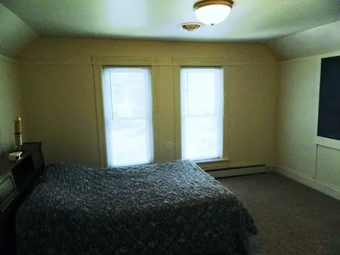 1058 State St, Ottawa, IL 61350 photo 10