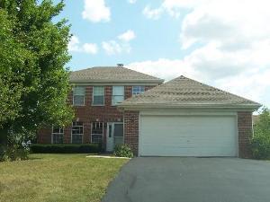 563 Foxford Rd, Bartlett, IL 60103 photo 1