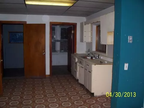 2318 W 50th Pl, Chicago, IL 60609 photo 2