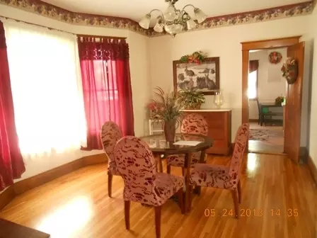 310 E Jefferson St, Morris, IL 60450 photo 5
