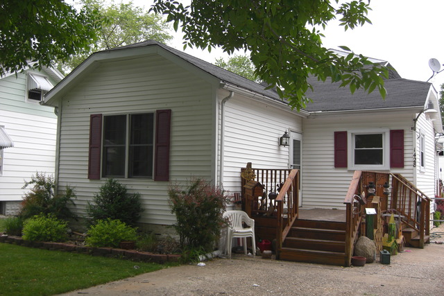 1428 S 7th Ave, Kankakee, IL 60901 photo 1