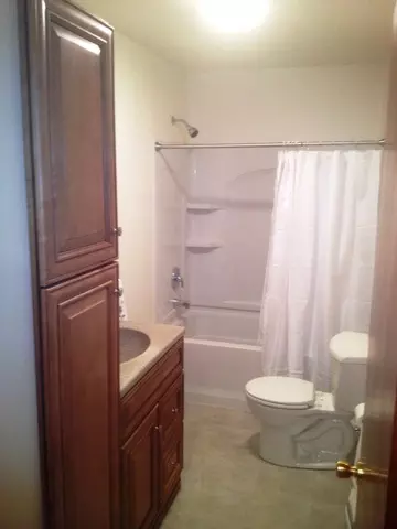 2407 11th St, Peru, IL 61354 photo 6