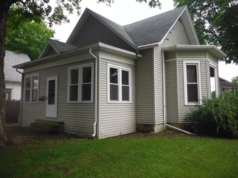 401 Erie St, Spring Valley, IL 61362 photo 1