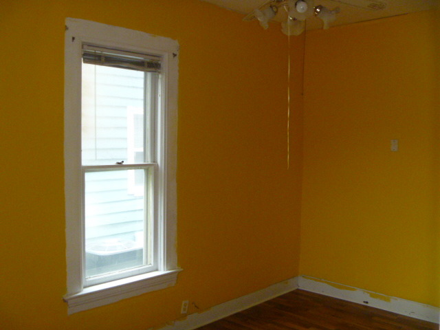 211 Orchard St, Elgin, IL 60123 photo 5