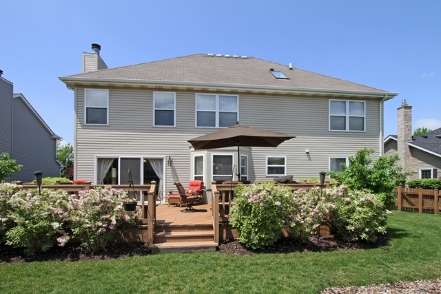 1545 Derby Ln, Bartlett, IL 60103 photo 24