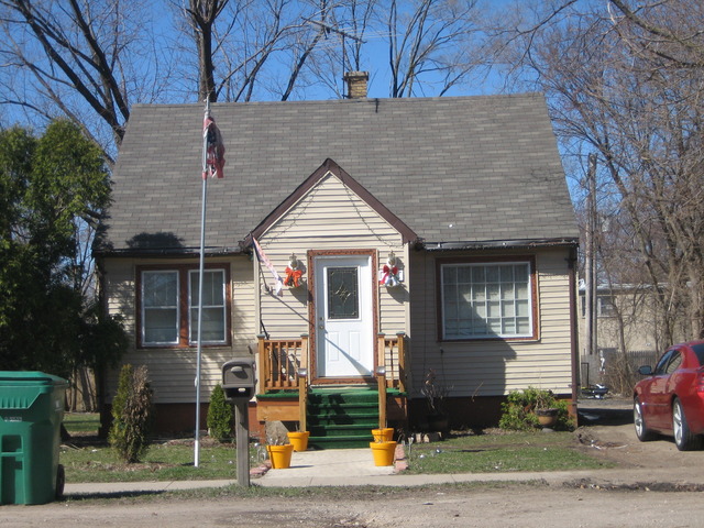 242 N Wolf Rd, Wheeling, IL 60090 photo 1