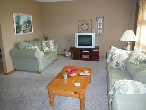 2931 Sixth St, Peru, IL 61354 photo 3