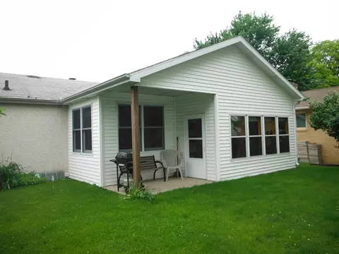 2931 Sixth St, Peru, IL 61354 photo 8