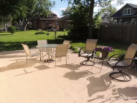 1716 10th St, Peru, IL 61354 photo 8