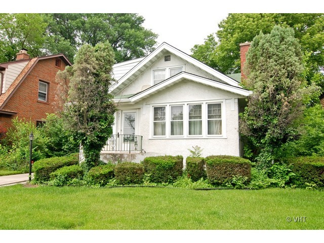 331 Bartram Rd, Riverside, IL 60546 photo 1