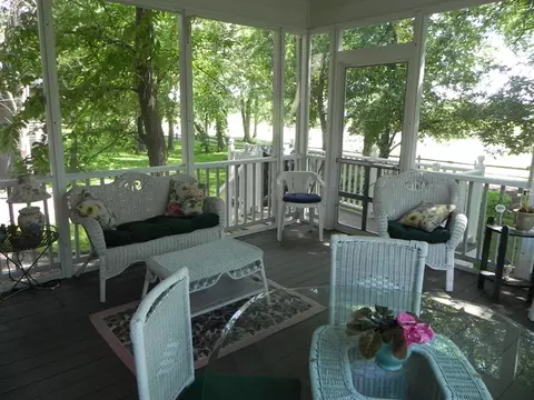 1063 Deerpath Rd, Aurora, IL 60506 photo 21