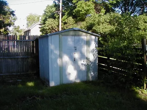 329 Deleon St, Ottawa, IL 61350 photo 13