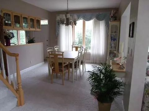 7 Spring Creek Dr, Spring Valley, IL 61362 photo 3