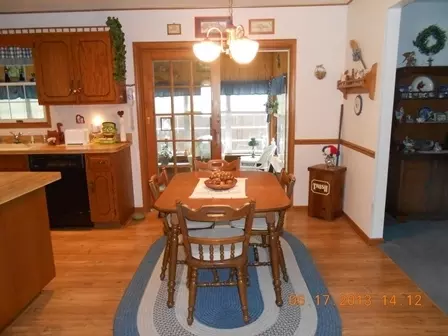 901 Oriole Dr, Morris, IL 60450 photo 5
