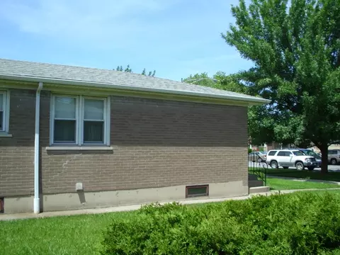 Undisclosed, Chicago, IL 60633 photo 3