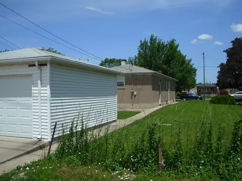 Undisclosed, Chicago, IL 60633 photo 5